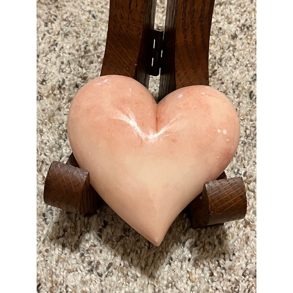 Pink Alabaster Heart Paperweight Hand Crafted Ducceschi Italy Valentine - Picture 1 of 4